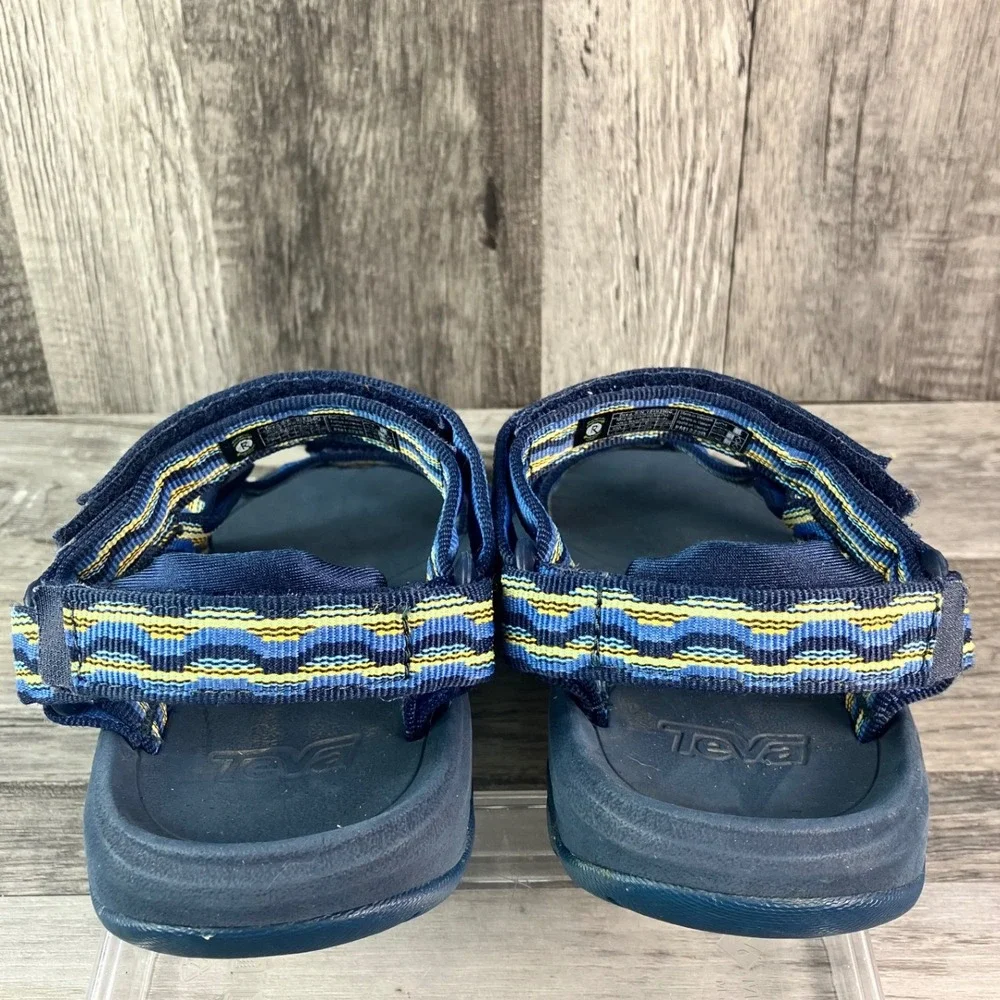 Teva Kids Hurricane XLT 2 Navy Blue Geometric Wave Sport Sandals Size 2 1019390C